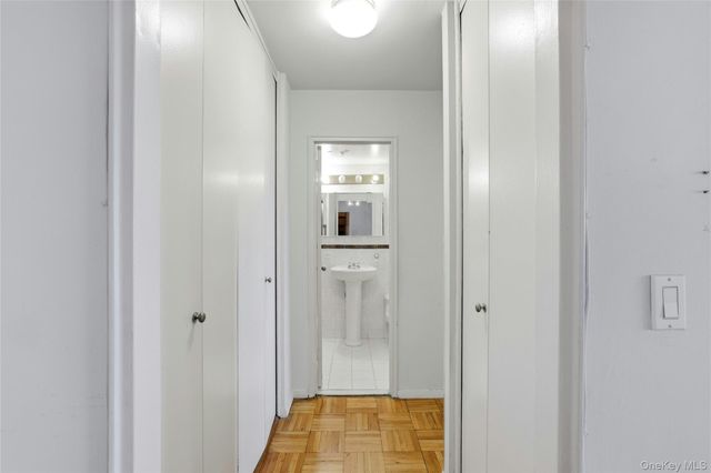 70-20 108th Street 9S, Forest Hills, NY 11375