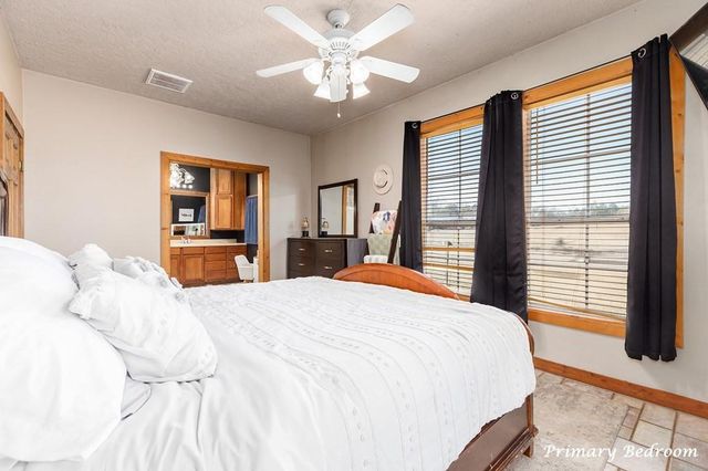 3921 Fm 1669, Huntington, TX 75949