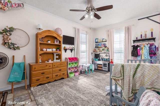 3921 Fm 1669, Huntington, TX 75949