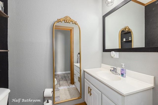 3921 Fm 1669, Huntington, TX 75949