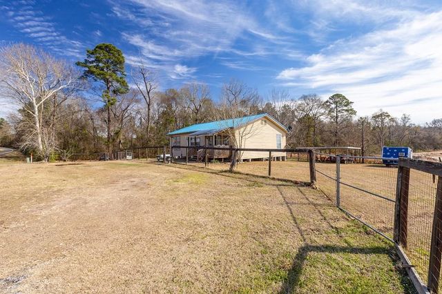 3921 Fm 1669, Huntington, TX 75949