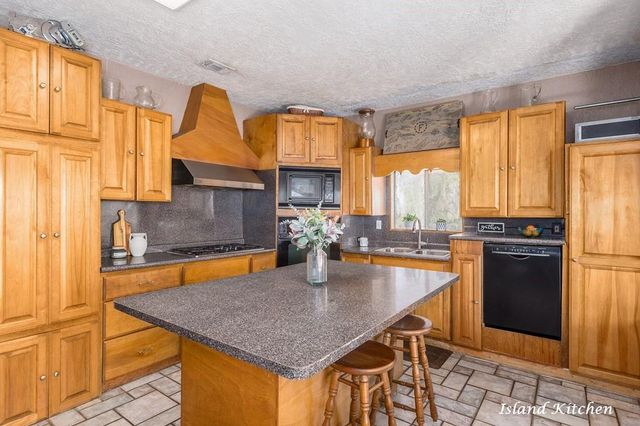 3921 Fm 1669, Huntington, TX 75949