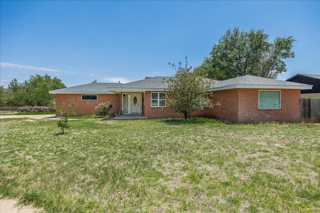 1801 CHAMA Street, Amarillo, TX 79102