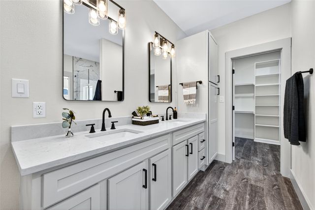 1172 Dixie Estates Way, Whitesboro, TX 76273