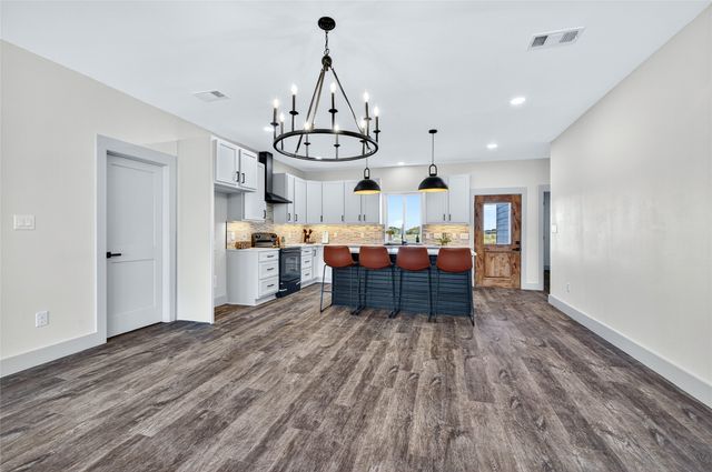 1172 Dixie Estates Way, Whitesboro, TX 76273