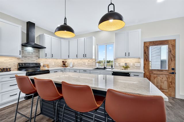 1172 Dixie Estates Way, Whitesboro, TX 76273