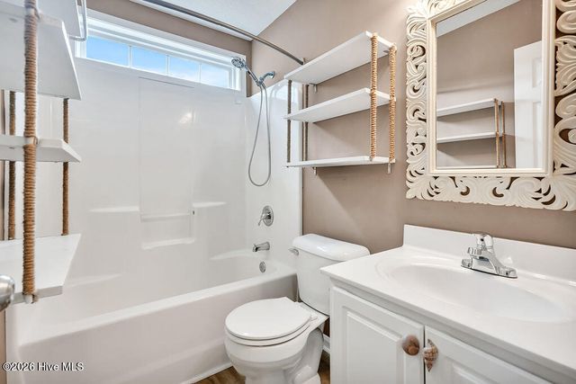 4952 Montserrat Drive, Boiling Spring Lakes, NC 28461