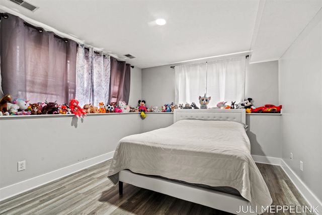 8700 142nd Avenue, West Olive, MI 49460