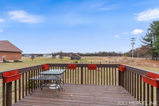 8700 142nd Avenue, West Olive, MI 49460