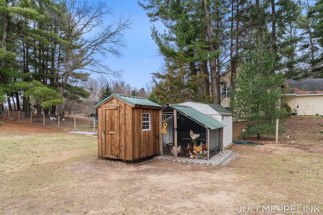 8700 142nd Avenue, West Olive, MI 49460