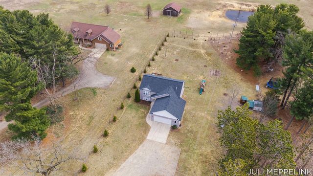 8700 142nd Avenue, West Olive, MI 49460