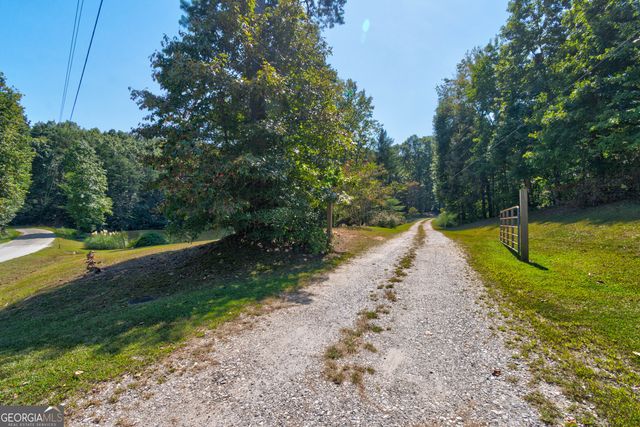 434 Mill Creek Drive, Dawsonville, GA 30534