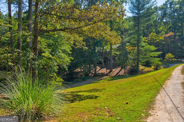 434 Mill Creek Drive, Dawsonville, GA 30534