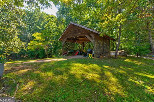 434 Mill Creek Drive, Dawsonville, GA 30534