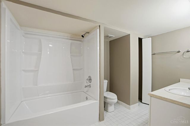 2680 Lehman Road, Cincinnati, OH 45204