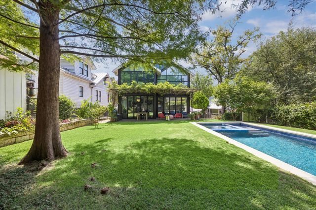 806 Blanco ST, Austin, TX 78703