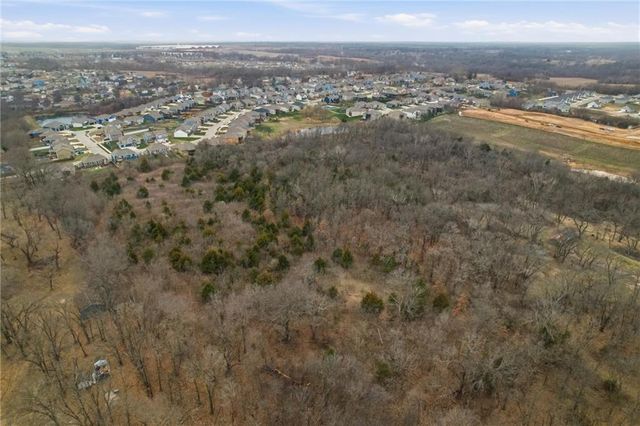 11151 Leavenworth Road, Kansas City, KS 66109