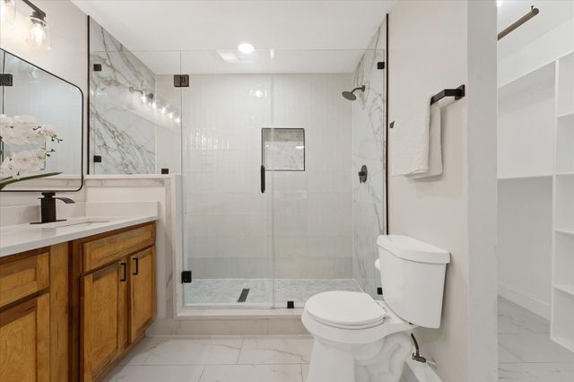 3022 Ravine Trail, Carrollton, TX 75007