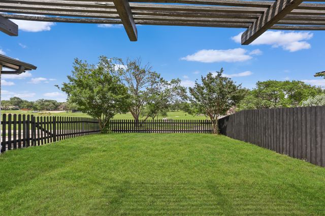 3022 Ravine Trail, Carrollton, TX 75007