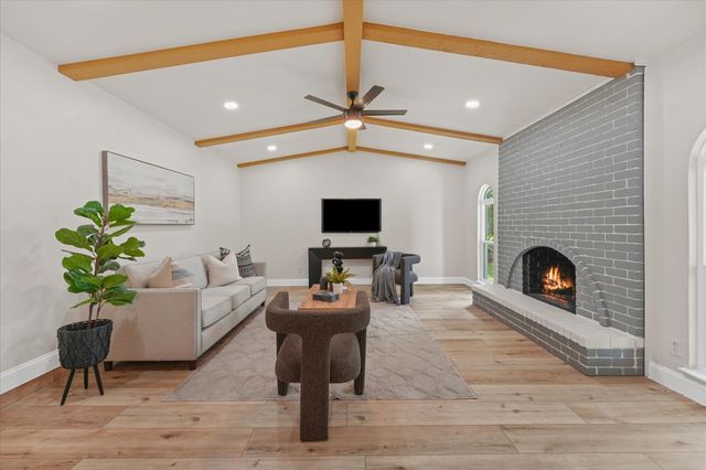 3022 Ravine Trail, Carrollton, TX 75007