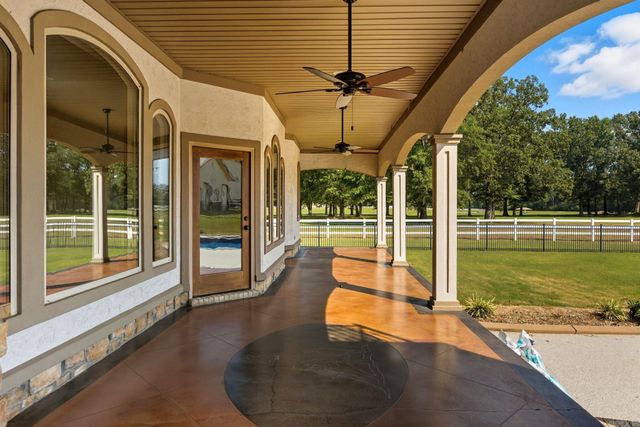 1801 W 64 Highway, El Paso, AR 72045