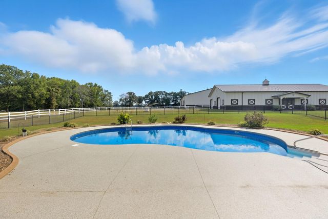 1801 W 64 Highway, El Paso, AR 72045