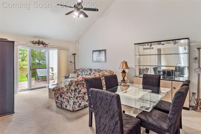 766 Challenging Trail, South Lyon, MI 48178
