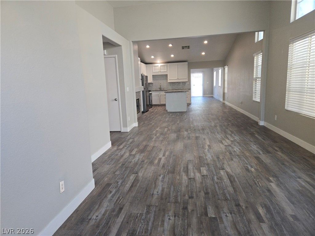 1613 Golden Glen Court, North Las Vegas, NV 89031 — photo 3