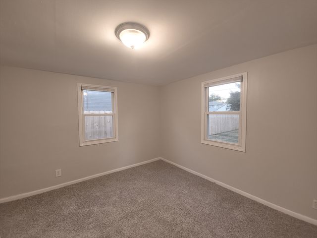 14610 Sawyer Avenue, Midlothian, IL 60445