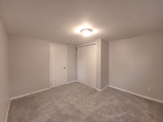 14610 Sawyer Avenue, Midlothian, IL 60445