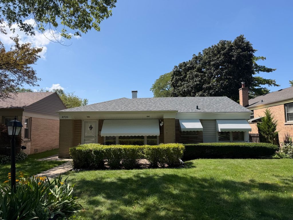8720 Monticello Avenue, Skokie, IL 60076 — exterior