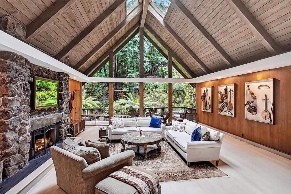 Image 3 of property listing at 573 Patrol Road, Woodside, CA 94062