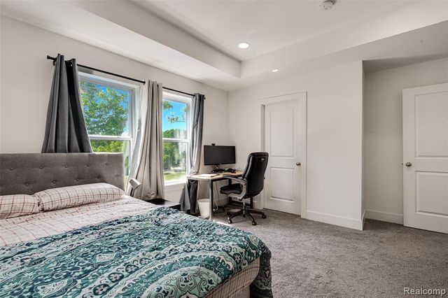 5973 Stella Drive, Troy, MI 48085