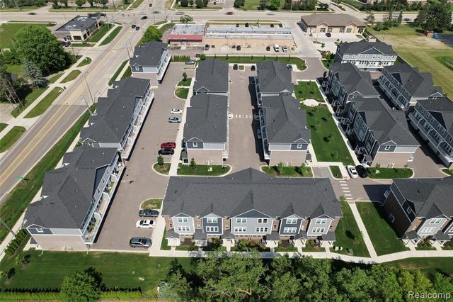 5973 Stella Drive, Troy, MI 48085