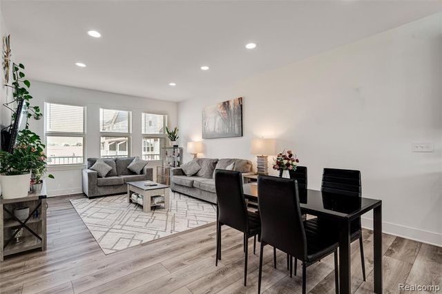 5973 Stella Drive, Troy, MI 48085