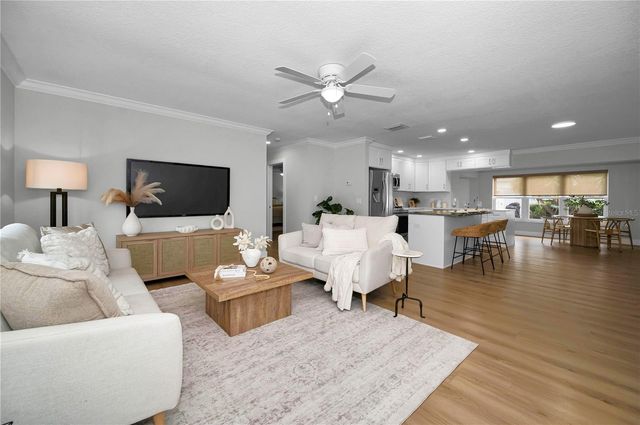 8082 ANNWOOD ROAD, Seminole, FL 33777
