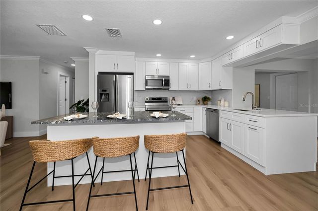 8082 ANNWOOD ROAD, Seminole, FL 33777