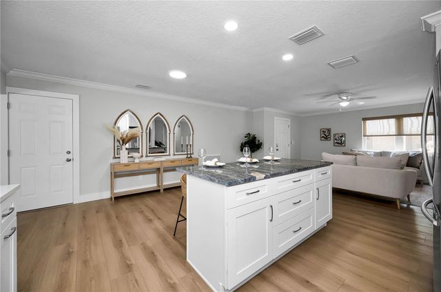 8082 ANNWOOD ROAD, Seminole, FL 33777