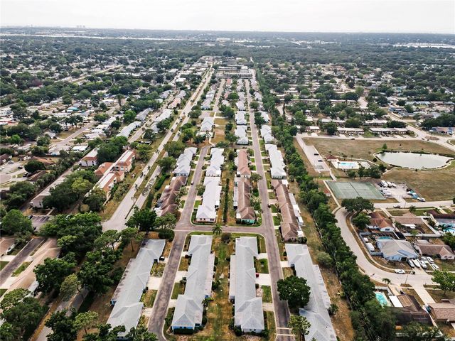 8082 ANNWOOD ROAD, Seminole, FL 33777