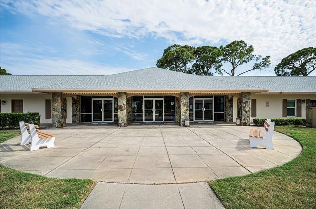 8082 ANNWOOD ROAD, Seminole, FL 33777