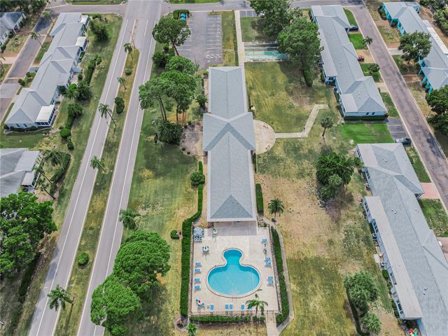 8082 ANNWOOD ROAD, Seminole, FL 33777