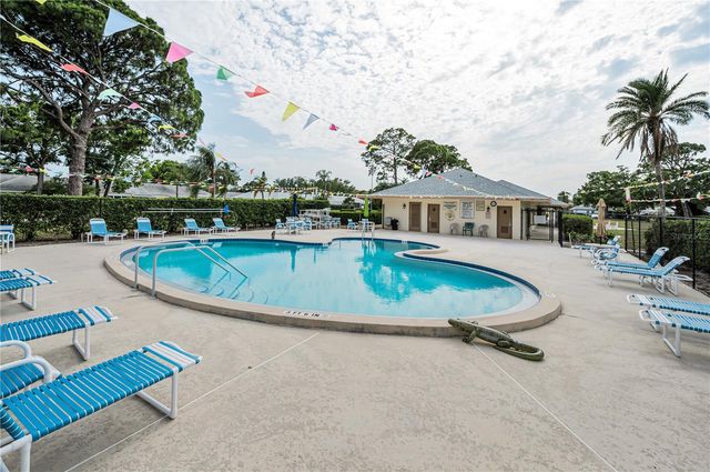 8082 ANNWOOD ROAD, Seminole, FL 33777
