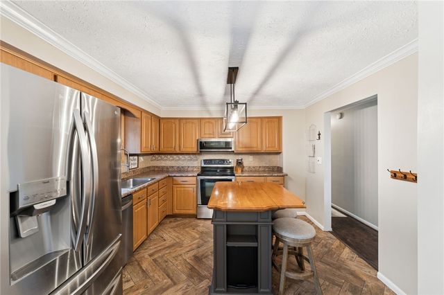 367 Brewer Road, New Sewickley Twp, PA 15074