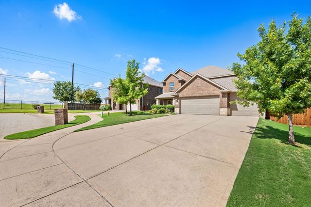 103 Mundelein Drive, Oak Point, TX 75068