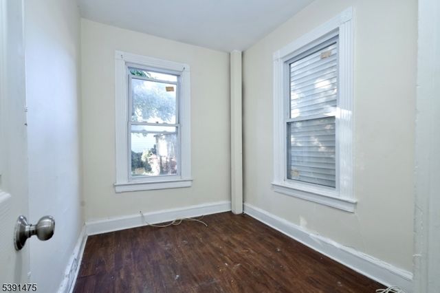 198 Glenwood Ave, Bloomfield Twp., NJ 07003