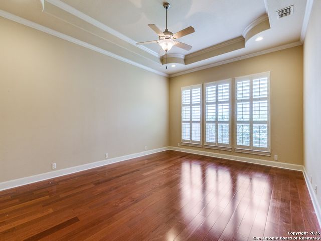 107 Calais, Shavano Park, TX 78249