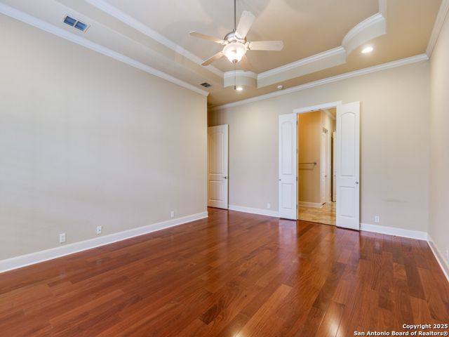 107 Calais, Shavano Park, TX 78249
