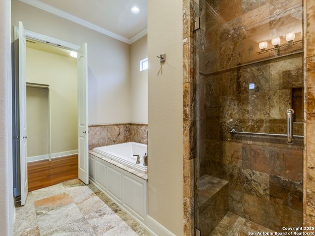 107 Calais, Shavano Park, TX 78249