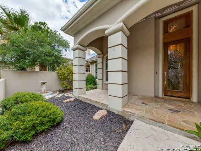 107 Calais, Shavano Park, TX 78249