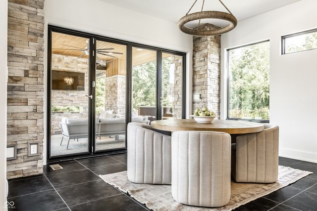 6301 Montana Springs Drive, Zionsville, IN 46077